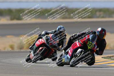 media/Oct-08-2022-SoCal Trackdays (Sat) [[1fc3beec89]]/Turn 14 (1050am)/